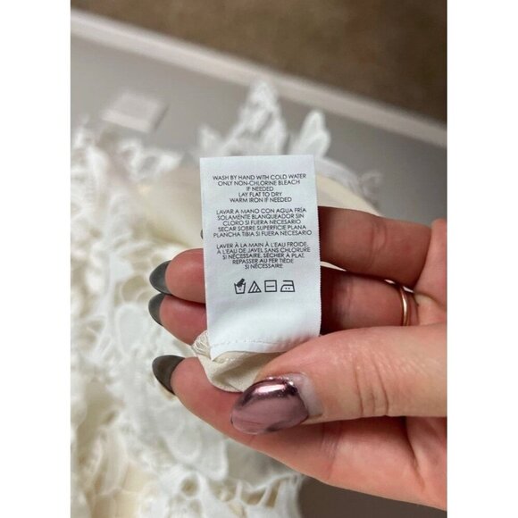 Cabi Lace Overlay Cami Ivory Size Medium Lined Adjustable Style #5254 Women’s - Picture 8 of 8